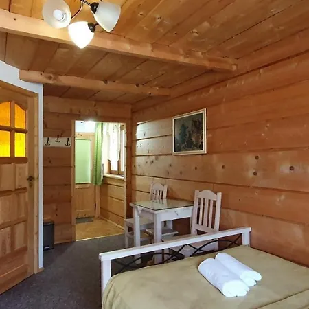 Alojamento de Acomodação e Pequeno-almoço Na Pukancu I